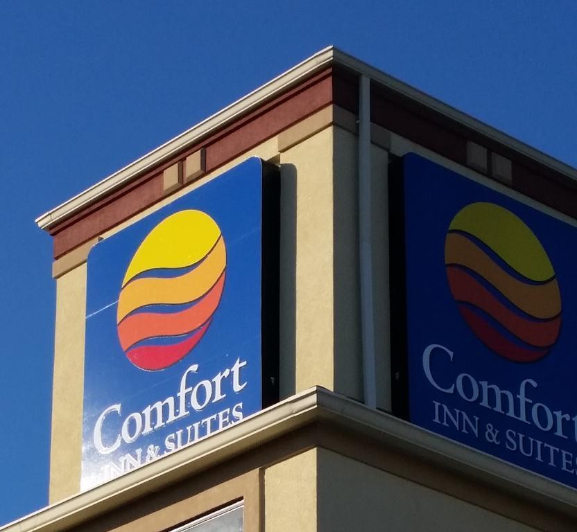 Comfort Inn & Suites Panama City North Exterior photo
